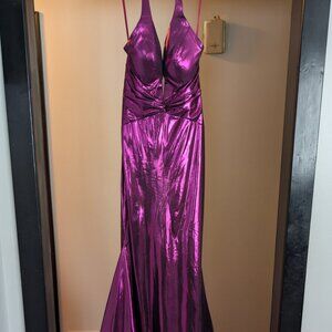 Clarisse Metallic Amethyst Mermaid Gown Sz. 8